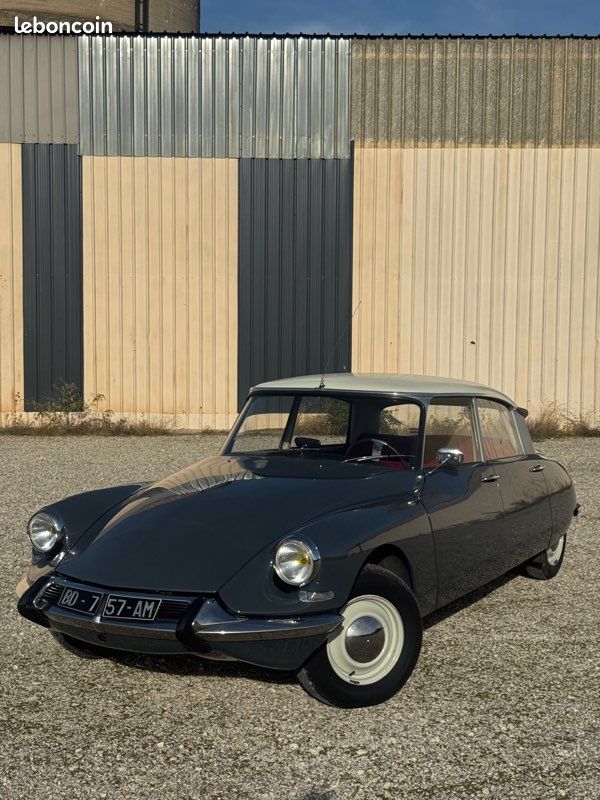 Superbe id 19 1967