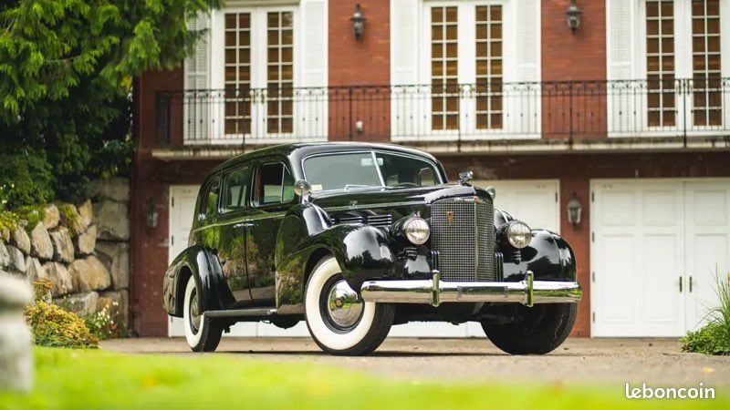 Rarissime Cadillac série 75 ex barnum